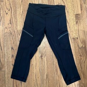 Lululemon athletics tights black pockets zipper back 6 women’s running leggings